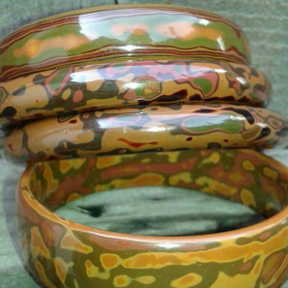 Rare end of day camo BAKELITE bracelets - Picture 2 of 2